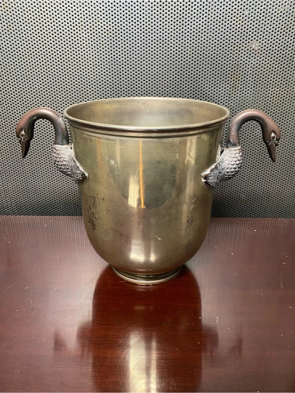 VINTAGE FRENCH REGENCY SWAN NECK ICE BUCKET MCM